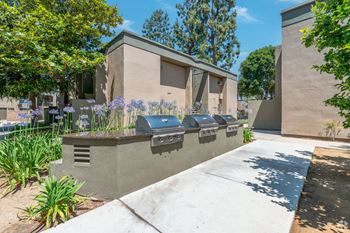 Gas barbecue and picnic areas